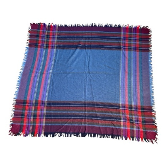 John Hanly & Co. LTD Pure Wool Made in Ireland Plaid Fringe Shawl | 54 X 54 - Picture 9 of 10